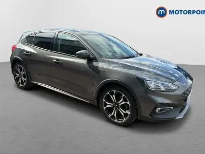 Second-hand Ford Focus Active X 125 CP (91 kW) 2019 Gri Hatchback