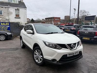 Used Nissan Qashqai Acenta Premium 110 HP (80 kW) 2014 White SUV
