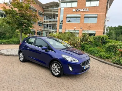 Used Ford Fiesta Zetec 85 HP (62 kW) 2018 Blue Hatchback