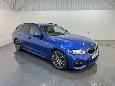 Begagnad BMW 320 M Sport 190 HK (139 kW) 2020 Blå Kombi