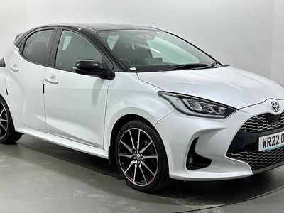 Used Toyota Yaris Hybrid Sport 116 HP (85 kW) 2022 White/black Hatchback