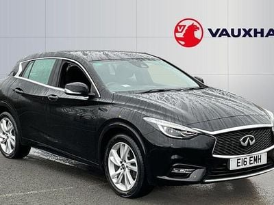 Used Infiniti Q30 Business Executive 109 HP (80 kW) 2017 Black Hatchback