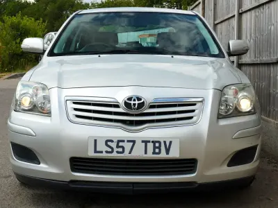 Used Toyota Avensis