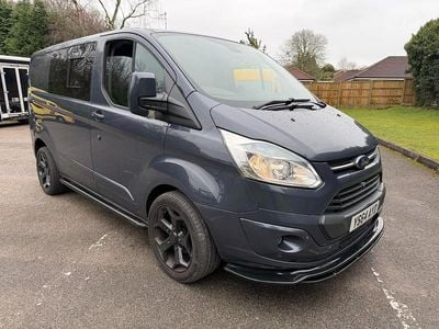 Blue Used 2014 Ford Transit Custom Limited Van | £6,490 (Fair price)