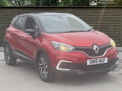 Red/black Used 2019 Renault Captur Iconic SUV | £7,495 (Good price)