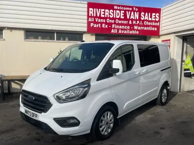 Used Ford Transit Custom Limited 130 HP (95 kW) 2023 White Van