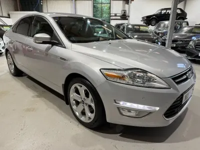 Used Ford Mondeo Titanium X 163 HP (119 kW) 2011 Silver Hatchback