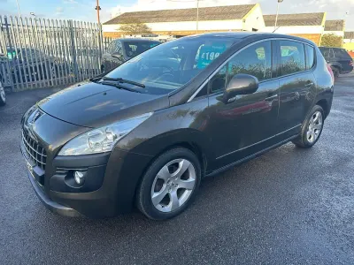 Gebraucht Peugeot 3008 Sport 112 PS (82 kW) 2010 Braun Kombi