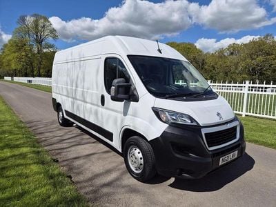 Begagnad Peugeot Boxer S 2021 Vit Van