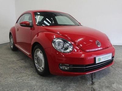 Used VW Beetle Design 140 HP (102 kW) 2014 Red Hatchback