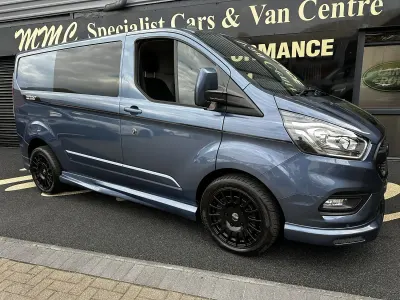Used Ford Transit Custom Limited 130 HP (95 kW) 2022 Blue Van