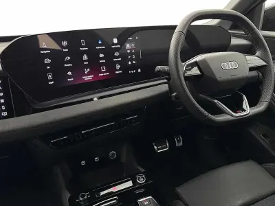 Używany Audi e-tron Performance 225 kW (306 KM) 2025 Szary SUV