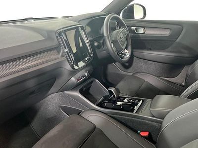 Used Volvo XC40 Ultimate 194 HP (142 kW) 2024 Black SUV