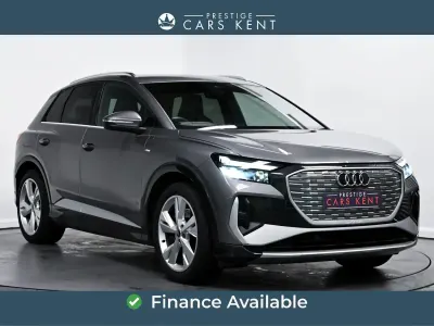 Usado Audi Q4 e-tron S-Line 210 kW (286 HP) 2024 Cinzento SUV