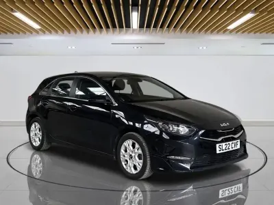Used Kia Ceed 118 HP (86 kW) 2022 Black Hatchback