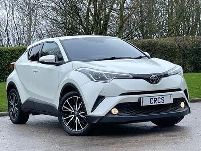 Used Toyota C-HR 115 HP (84 kW) 2017 White SUV
