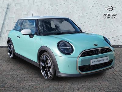 Used Mini Cooper Hatch 154 HP (113 kW) 2024 Green Hatchback