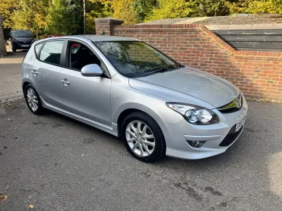 Used Hyundai i30 Comfort 115 HP (84 kW) 2010 Silver Hatchback