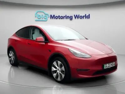 Used Tesla Model Y Long Range AWD 378 kW (514 HP) 2022 Red SUV