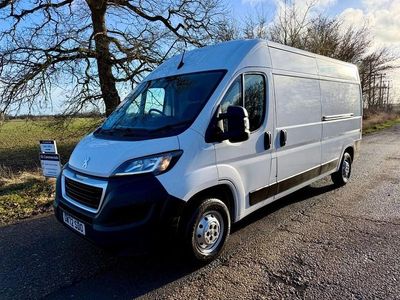 Used Peugeot Boxer Premium 140 HP (102 kW) 2023 White Van