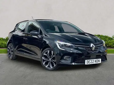 Used Renault Clio Version S 90 HP (66 kW) 2022 Black Hatchback