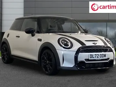 Gebraucht Mini Cooper S Exclusive 178 PS (130 kW) 2023 Weiß Kleinwagen