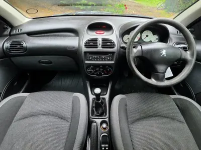Used Peugeot 206 2006 Silver Hatchback