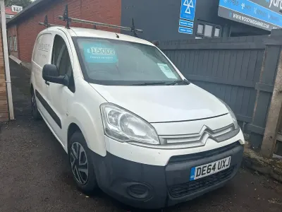 Used Citroën Berlingo 75 HP (55 kW) 2014 White MPV