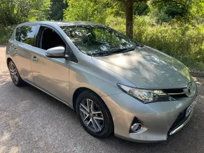 Used Toyota Auris