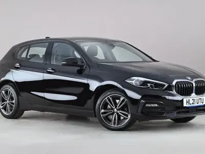 Used BMW 118 Sport Line 136 HP (100 kW) 2021 Black Hatchback