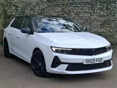Usado Vauxhall Astra 130 CV (95 kW) 2025 Blanco Utilitario