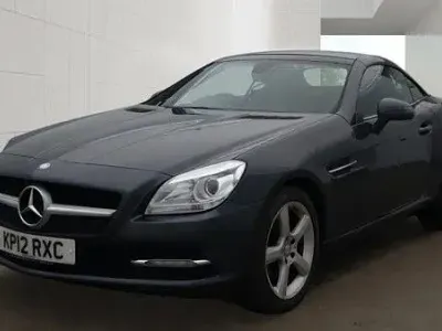 Usado Mercedes SLK200 184 HP (135 kW) 2012 Cinzento Cabrios