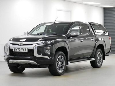 Used Mitsubishi L200 150 HP (110 kW) 2020 Black Pickup