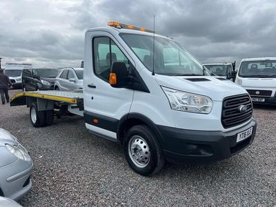 Used Ford Transit 125 HP (91 kW) 2016 White Pickup