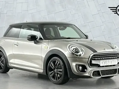 Used Mini Cooper Sport 134 HP (98 kW) 2019 Silver Hatchback