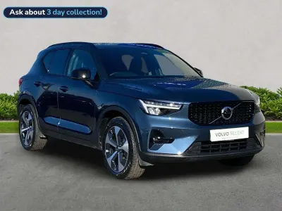 Nuevo Volvo XC40 Plus 2026 Azul SUV