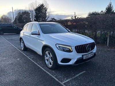Used Mercedes GLC220 Premium Plus 170 HP (125 kW) 2015 White Estate