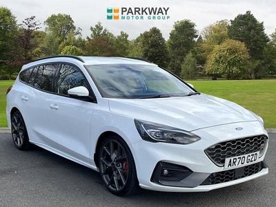 Używany Ford Focus ST 280 KM (205 kW) 2021 Biały Kombi