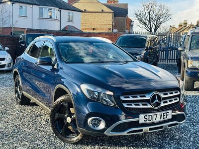 Used Mercedes GLA200 136 HP (100 kW) 2017 Blue SUV