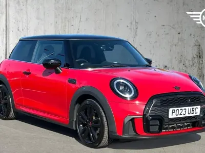 Used Mini Cooper Hatch 134 HP (98 kW) 2023 Red Hatchback