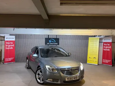 Used Vauxhall Insignia SRi 220 HP (161 kW) 2010 Silver Hatchback