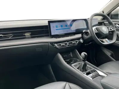 Used MG HS Trophy 167 HP (122 kW) 2025 Silver SUV