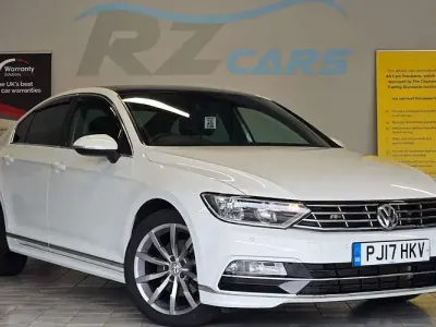 Begagnad VW Passat R-line 190 HK (139 kW) 2017 Vit Sedan