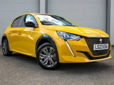 Second-hand Peugeot e-208