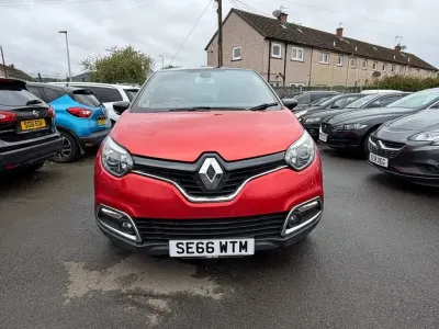 Gebraucht Renault Captur Dynamique 90 PS (66 kW) 2017 Rot SUV