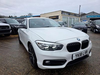 Used BMW 118 Sport Line 2018 White Hatchback
