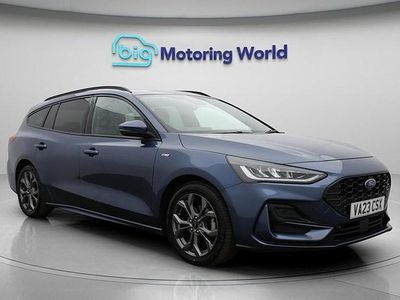 Used Ford Focus ST-Line 125 HP (91 kW) 2023 Blue Estate