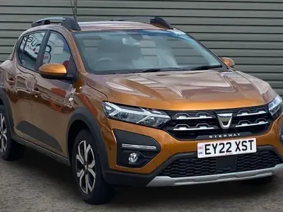 Used Dacia Sandero Prestige 91 HP (66 kW) 2022 Orange Hatchback