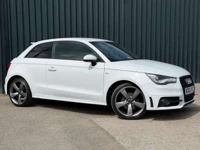 Used Audi A1 Black Edition 140 HP (102 kW) 2013 White Hatchback