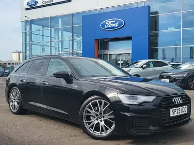 Usado Audi A6 Black Edition 204 HP (150 kW) 2023 Preto Carrinha
